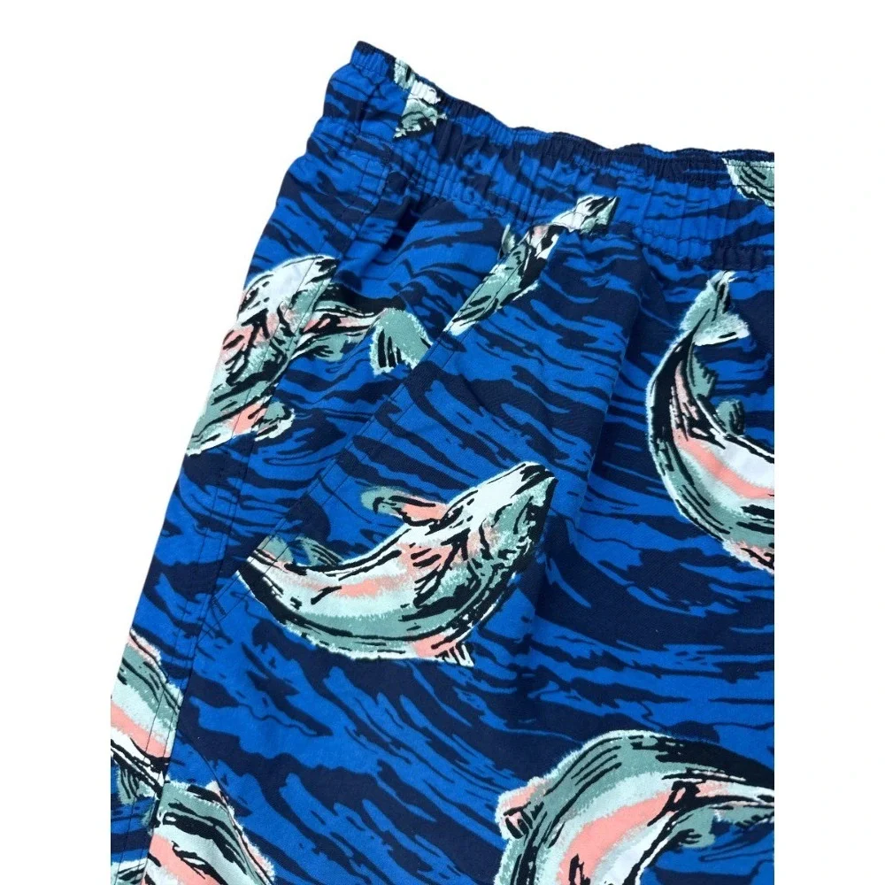 Eddie Bauer dive into